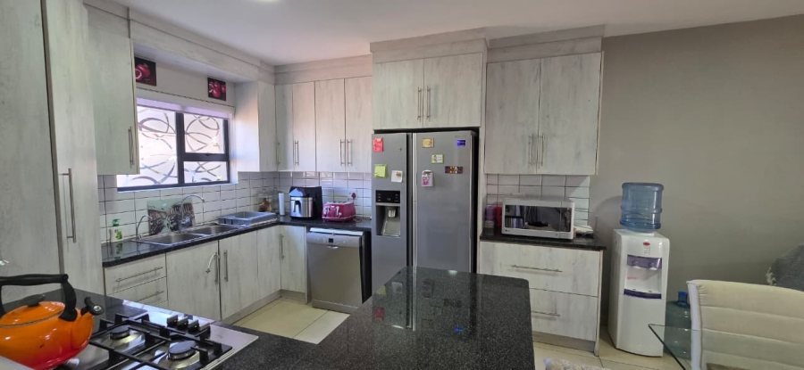 2 Bedroom Property for Sale in Leloko Lifestyle Estate North West